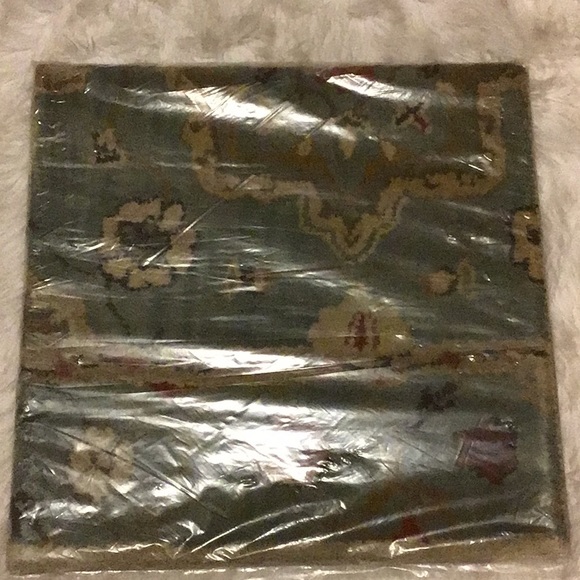 Pottery Barn Other Pottery Barn Leslie Persian Rug Home Decor New